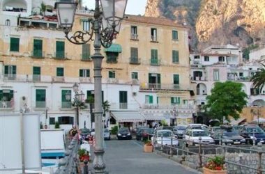 Amalfi Panorama Dal Molo