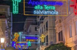 Luminarie Salerno 2023 2034 029
