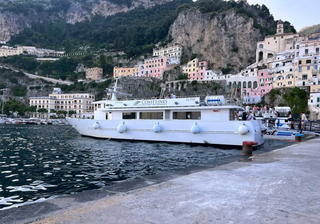 Amalfi Coast Lines